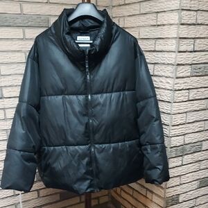 Old Navy Classic Black Puffer Jacket Sz 4X Excellent cond